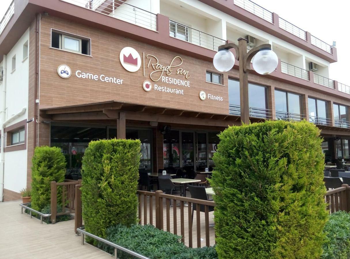 Long Beach Holiday Apartments Trikomo Екстериор снимка