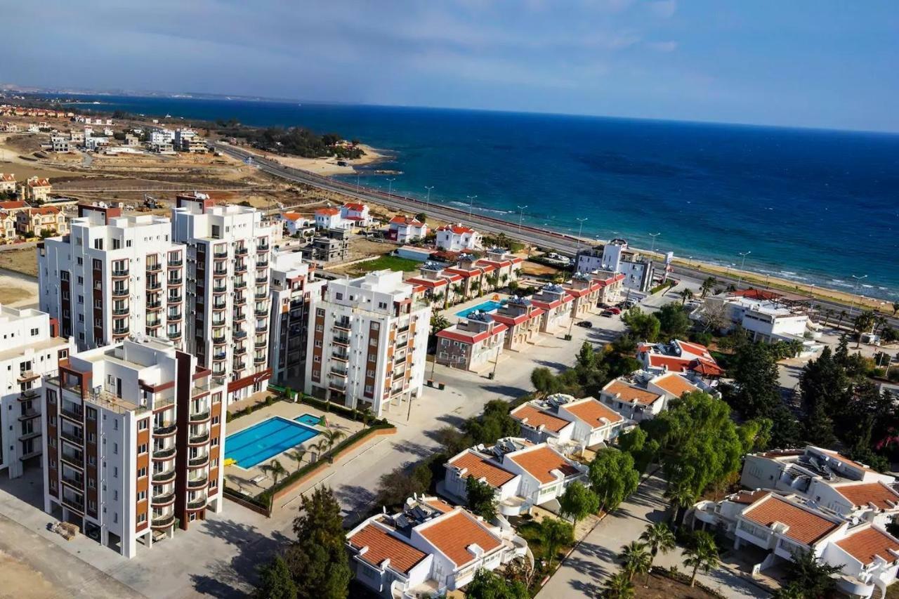 Long Beach Holiday Apartments Trikomo Екстериор снимка