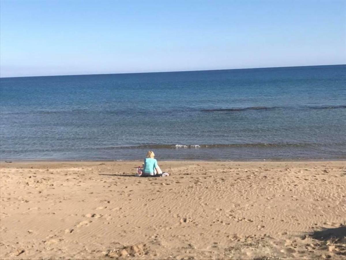 Long Beach Holiday Apartments Trikomo Екстериор снимка