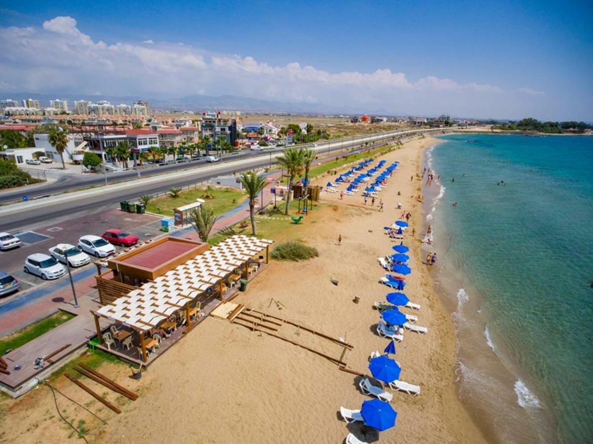 Long Beach Holiday Apartments Trikomo Екстериор снимка